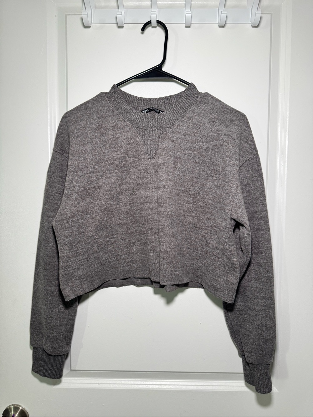 Zara Cropped Crewneck Sweatshirt - Heather Gray